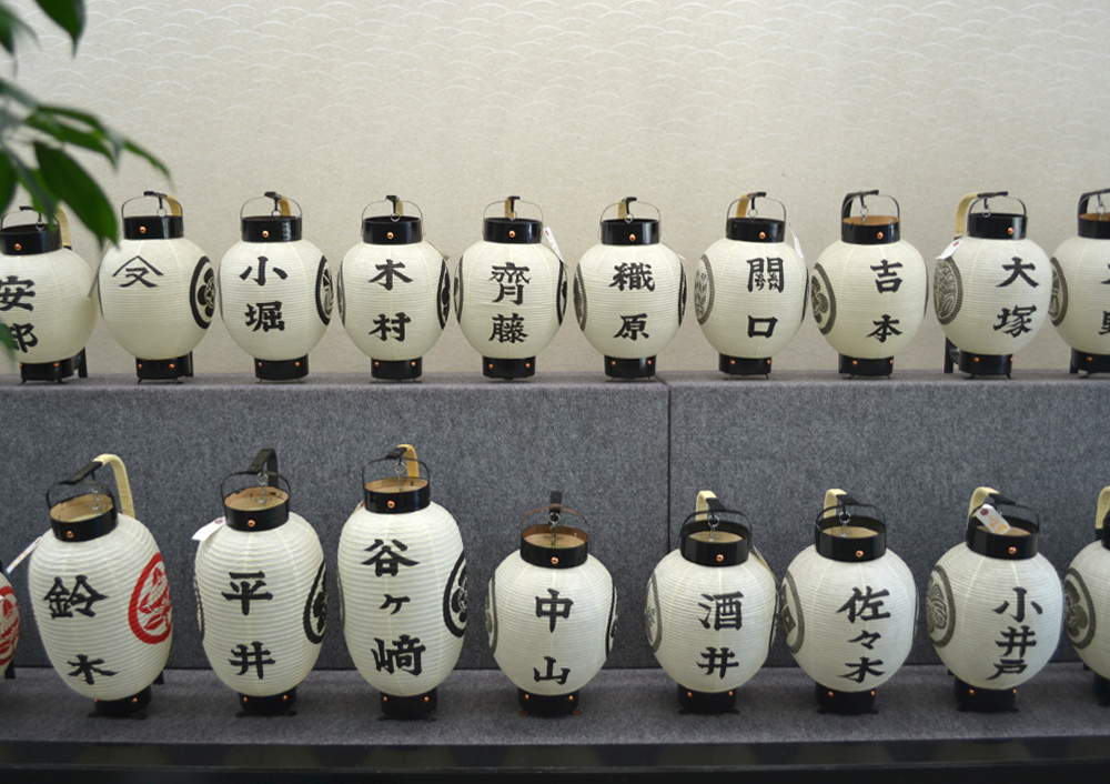 弓張提灯｜千葉県提灯制作・販売（弓張提灯/盆提灯/吊提灯/大内行灯/御所提灯/霊前灯）｜野田市上原人形｜埼玉県提灯制作・販売