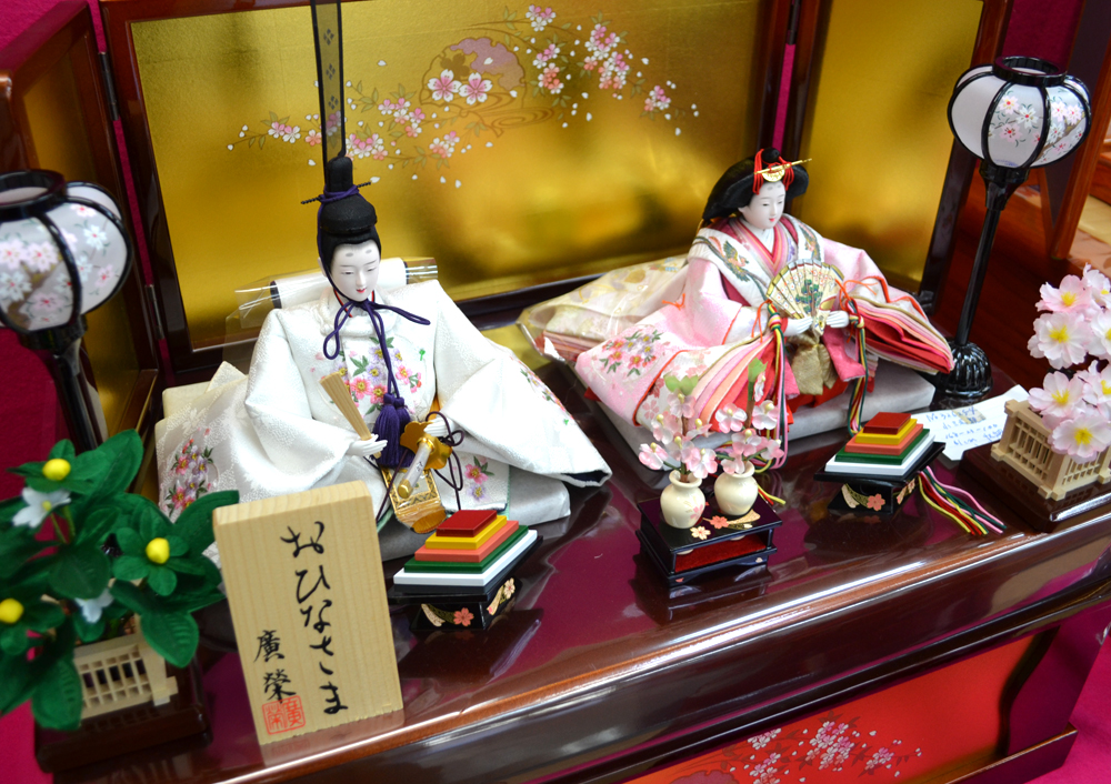 親王飾り｜千葉県雛人形販売（七段飾り/五人飾り/親王飾り/木目込雛人形/市松人形/吊るし飾り）｜野田市上原人形｜埼玉県雛人形販売